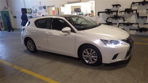 LEXUS CT200H HATCHBACK 2011-2018